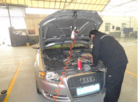 奔馳轎車發(fā)動(dòng)機(jī)尾氣冒黑煙如何處理？